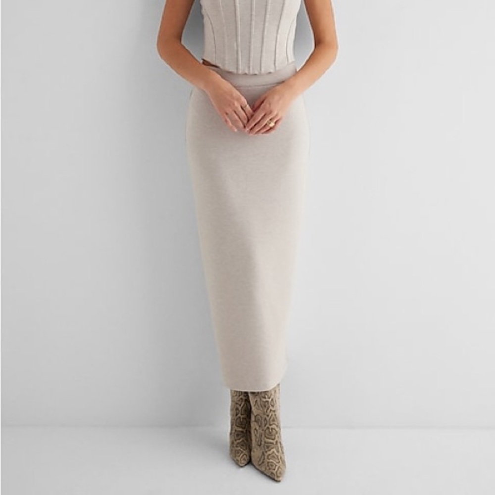 MWT EXPRESS - Super High Waisted Maxi Skirt